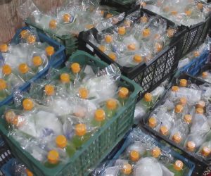 اهدای بسته کمک معیشتی به خانواده‌های درگیر کرونا در فریدونکنار