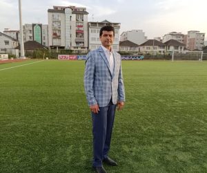 رضا تیموری ناظر دربی گیلان در لیگ دسته اول شد