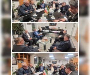 جلسه باقرزاده با معاونین وزیر راه و شهرسازی درخصوص تصفیه‌خانه فاضلاب شهری و طرح جامع و تفصیلی شهر فریدون‌کنار