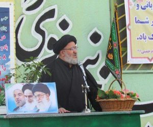 انتقاد امام جمعه فریدونکنار از وضعیت نامناسب حجاب در جامعه/ مسئولان برای مشکلات معیشتی مردم تلاش کنند